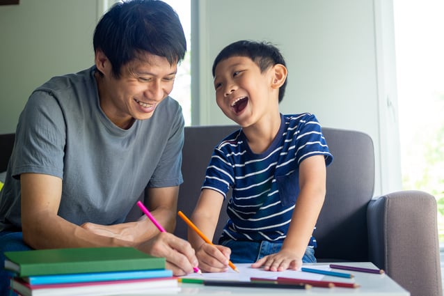 asian-father-son-enjoy-painting-painting-home-family-activities-study-home-concept